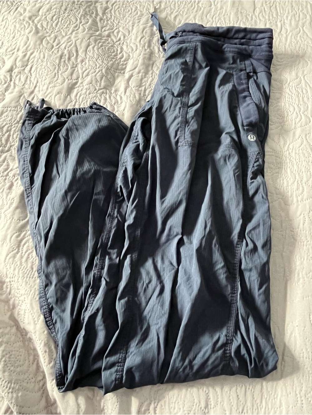 lululemon athletica Women's Navy Lightweight Jogger Sweatpants